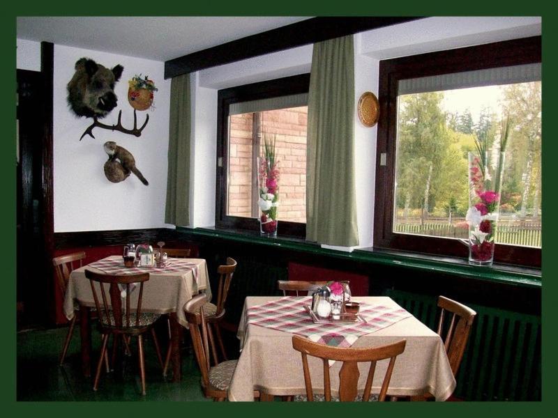 Hotel-Restaurant Johanniskreuz Trippstadt Εξωτερικό φωτογραφία