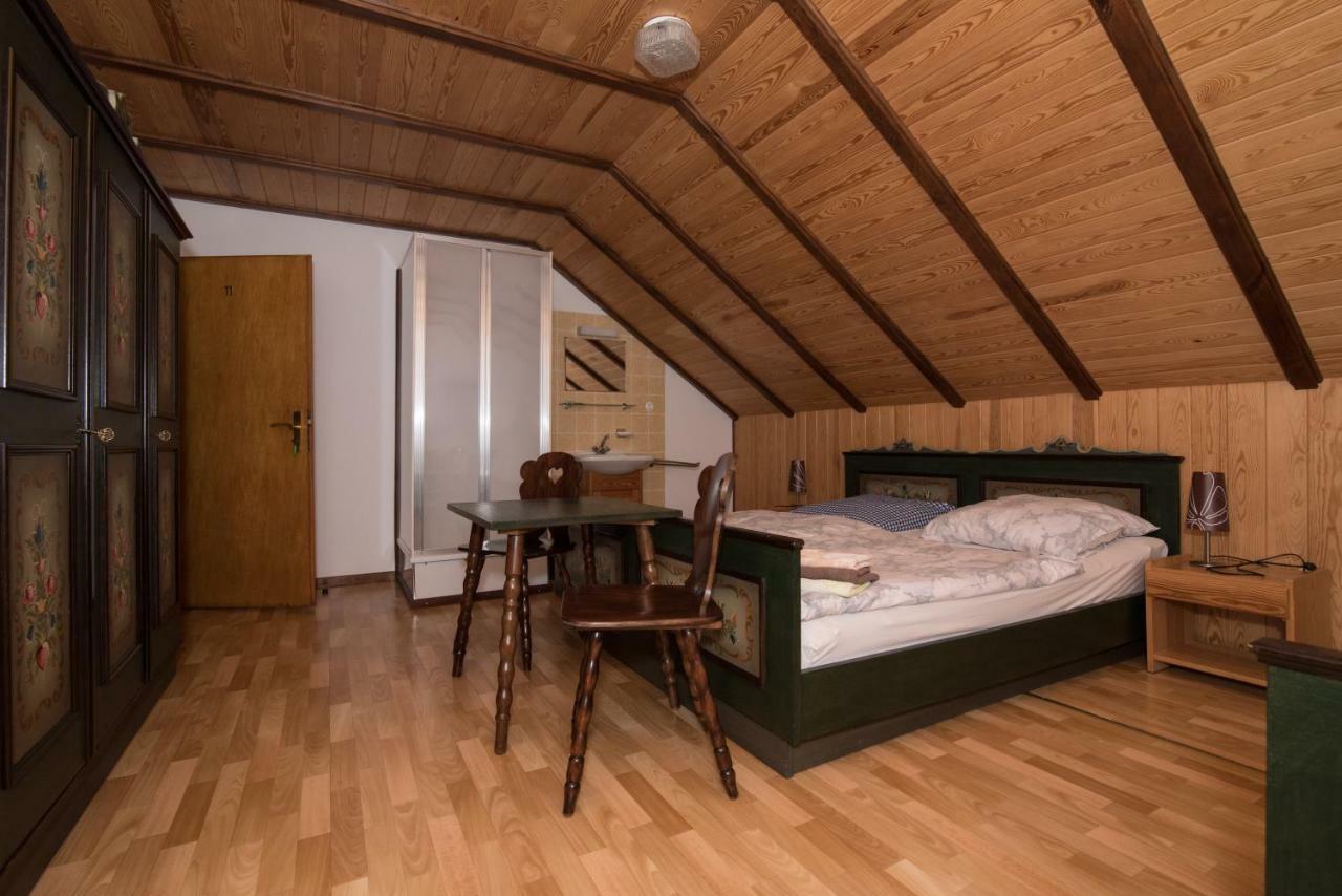 Hotel-Restaurant Johanniskreuz Trippstadt Εξωτερικό φωτογραφία